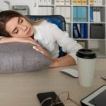 A Importância do Sono de Qualidade Para Profissionais do Mercado Adulto